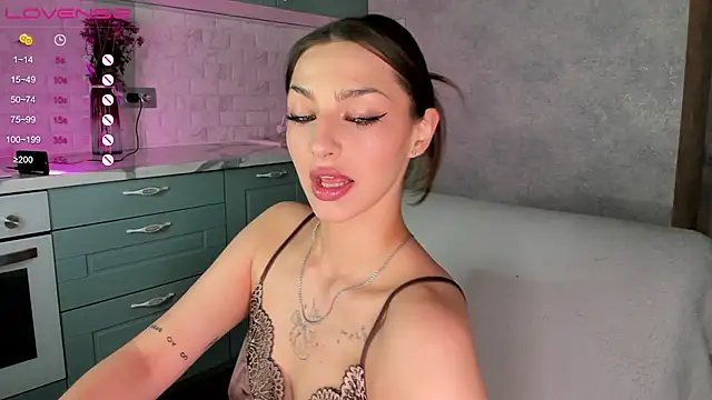 LilFlexxy online show from September 2025 04:50:01 PM