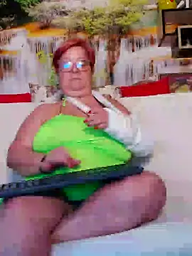 QueenPammy1 online show from February 2025 01:06:01 PM