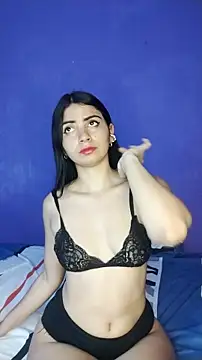 Snapshot of marina_huerta03 chatting on November 2025 02:32:01 PM marina huerta03 online show from November 2025 02:32:01 PM