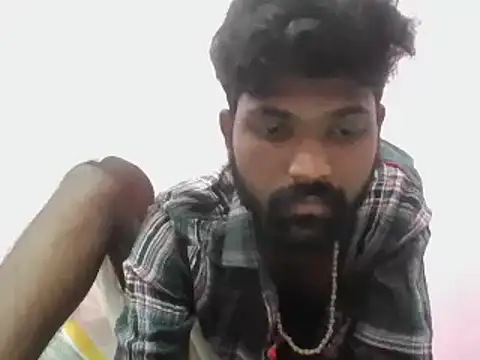 Snapshot of dusky-body chatting on March 2025 06:23:01 PM dusky-body online show from March 2025 06:23:01 PM