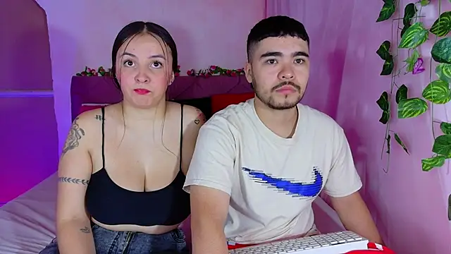  mia and mike  online show from November 2025 03:57:01 PM