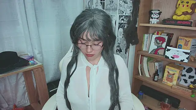 MitsuChan  online show from December 2025 03:25:01 AM