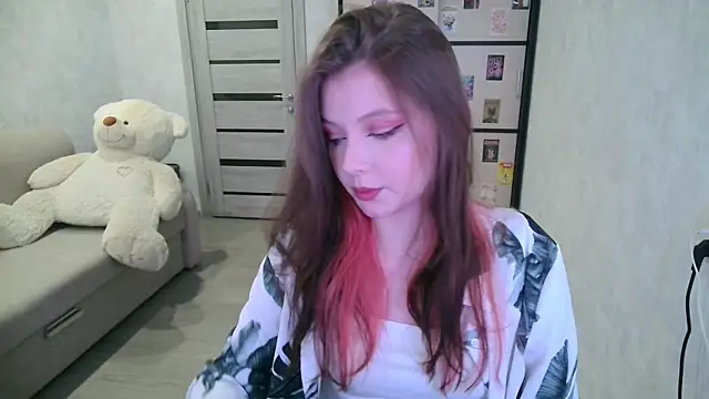 GinnyBlacky online show from July 2026 07:18:02 PM