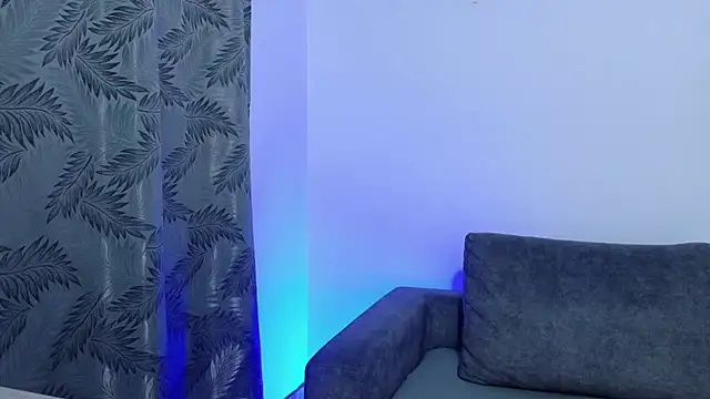 Misscarolsph online show from March 2026 07:48:01 PM