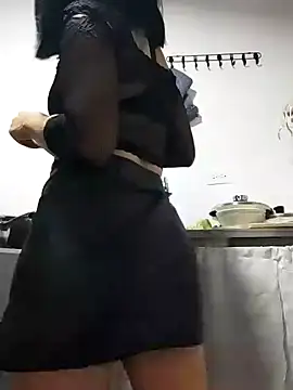 Elowyn online show from October 2025 02:53:01 AM