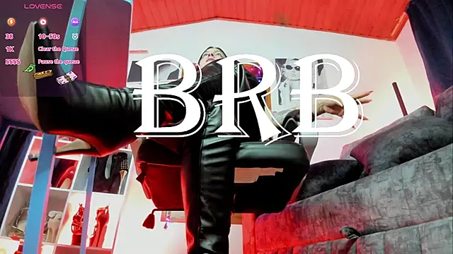  LuanaDabbraccio online show from November 2025 01:43:01 PM