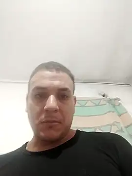 Snapshot of calfran chatting on May 2026 06:18:01 AM calfran online show from May 2026 06:18:01 AM