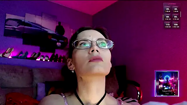 MilanaPure online show from December 2025 03:21:02 PM