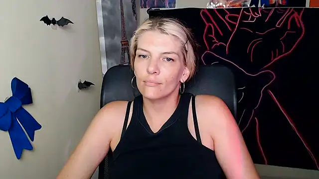 Snapshot of VanessaRey_ chatting on July 2026 10:39:01 AM VanessaRey online show from July 2026 10:39:01 AM