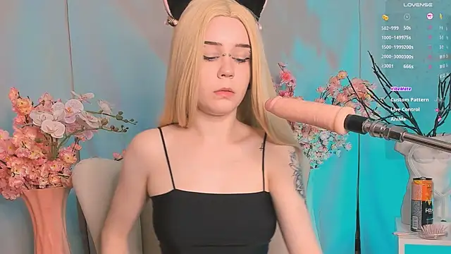 Snapshot of Janne_Stone chatting on March 2025 08:19:02 PM Janne Stone online show from March 2025 08:19:02 PM