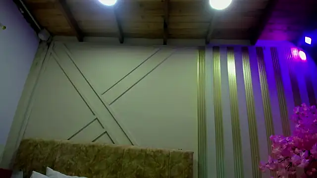 angelinarouse  online show from January 2026 01:32:01 AM