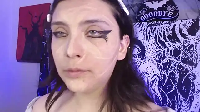 mikaskullcs online show from September 2025 04:45:02 AM