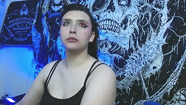 mikaskullcs online show from March 2026 02:04:02 AM