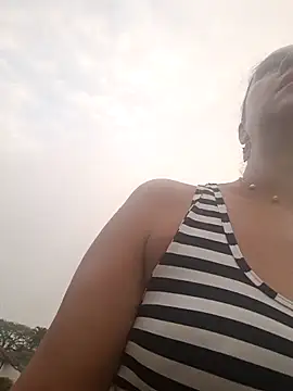 Amadamilf1980 online show from November 2025 11:31:02 AM