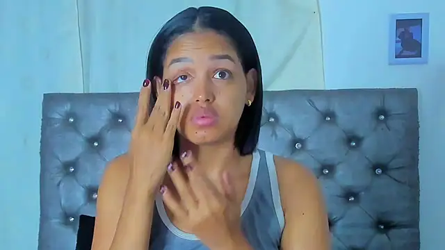 NikkiStarrr online show from November 2025 10:39:02 AM