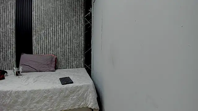 Andrew Taylor09 online show from November 2025 09:00:02 PM