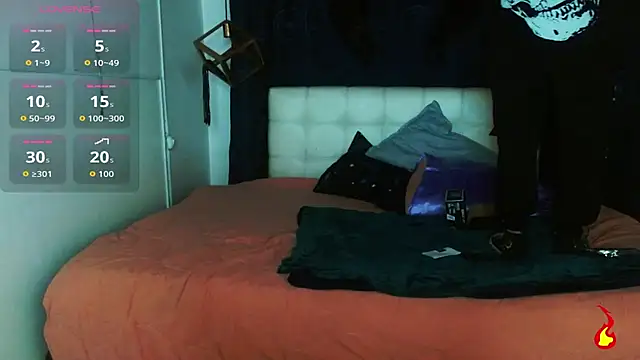 goth minerva online show from October 2025 01:43:02 PM