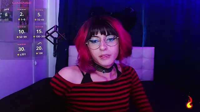 goth minerva online show from October 2025 01:56:02 PM