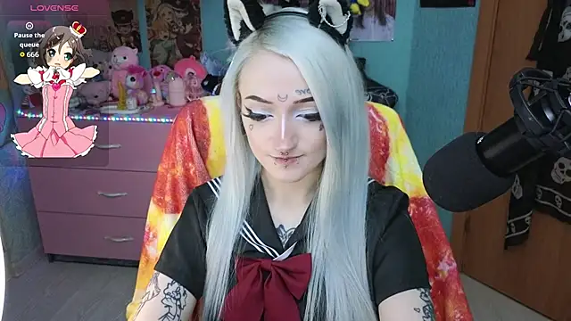Snapshot of Manuela_unicorn chatting on April 2026 08:17:01 PM Manuela unicorn online show from April 2026 08:17:01 PM