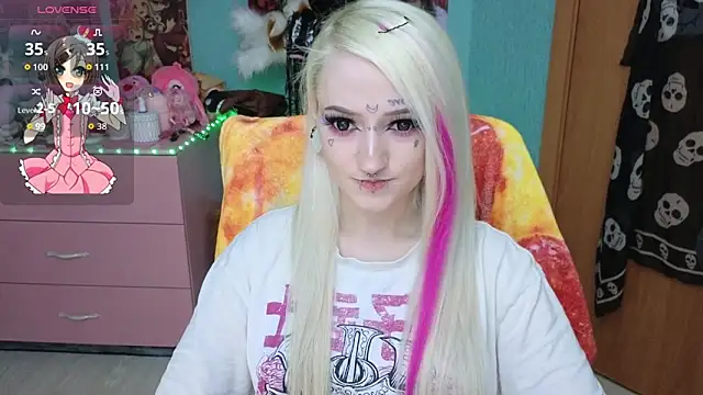 Snapshot of Manuela_unicorn chatting on June 2026 03:19:02 AM Manuela unicorn online show from June 2026 03:19:02 AM