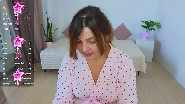 Nika Light online show from October 2025 10:38:02 AM