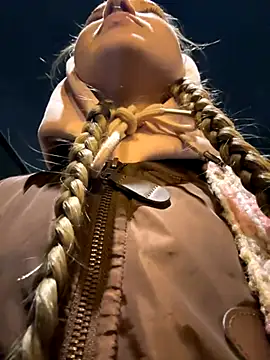 Snapshot of bambi_lu chatting on October 2025 04:50:01 PM bambi lu online show from October 2025 04:50:01 PM