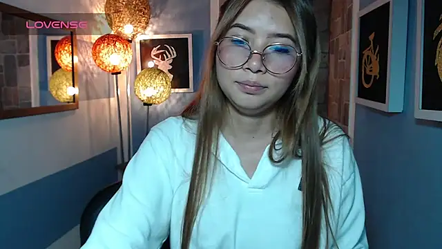 Fiorellaa delsd online show from October 2025 02:56:01 PM