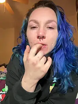 oliviahazee online show from February 2026 03:32:02 AM