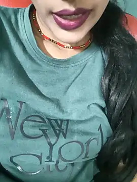 Eshwari Chopra online show from October 2025 07:27:02 AM