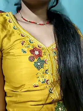 Snapshot of Eshwari_Chopra chatting on May 2026 12:54:02 PM Eshwari Chopra online show from May 2026 12:54:02 PM