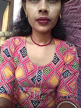 Eshna Dabral online show from October 2025 02:22:02 AM