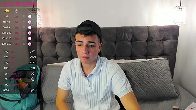 Hotboy21  online show from March 2025 01:40:01 PM