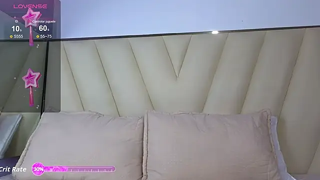 Hotboy21  online show from October 2025 04:00:02 AM