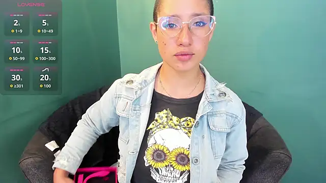 Elaine87  online show from September 2025 08:31:01 PM