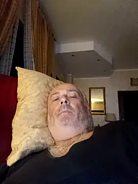 Alexis Bull online show from September 2025 10:54:02 PM