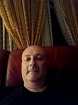 Alexis Bull online show from September 2025 10:14:01 PM