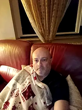 Snapshot of Alexis_Bull chatting on January 2026 12:02:01 AM Alexis Bull online show from January 2026 12:02:01 AM