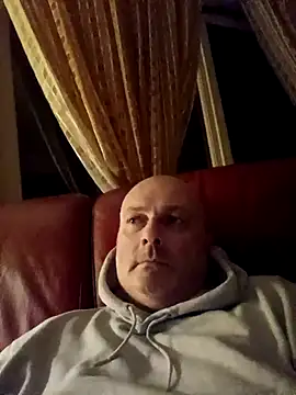 Snapshot of Alexis_Bull chatting on January 2026 11:42:02 PM Alexis Bull online show from January 2026 11:42:02 PM