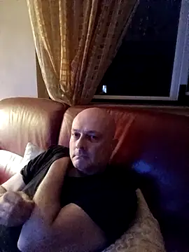 Snapshot of Alexis_Bull chatting on February 2026 11:52:02 PM Alexis Bull online show from February 2026 11:52:02 PM