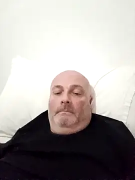 Snapshot of Alexis_Bull chatting on February 2026 08:49:01 PM Alexis Bull online show from February 2026 08:49:01 PM