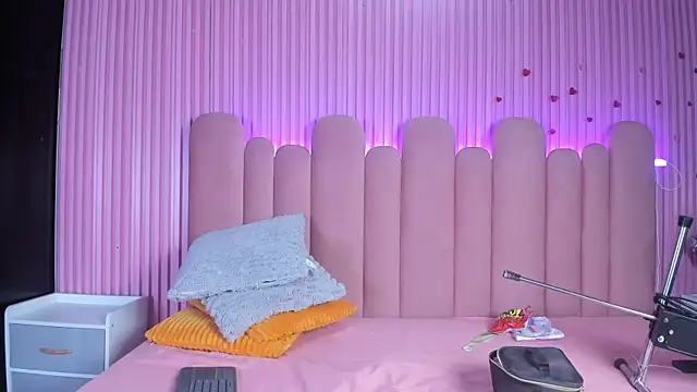 Snapshot of AgataDoll chatting on November 2025 08:09:01 PM AgataDoll online show from November 2025 08:09:01 PM