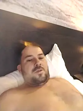 iunutmi online show from October 2025 07:33:02 PM