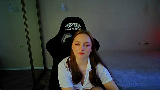 Snapshot of VanessaWilsons chatting on March 2025 11:01:02 AM VanessaWilsons online show from March 2025 11:01:02 AM