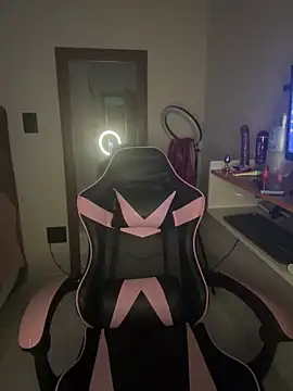 Snapshot of Manu_2002_ chatting on February 2026 02:37:02 AM Manu 2002 online show from February 2026 02:37:02 AM