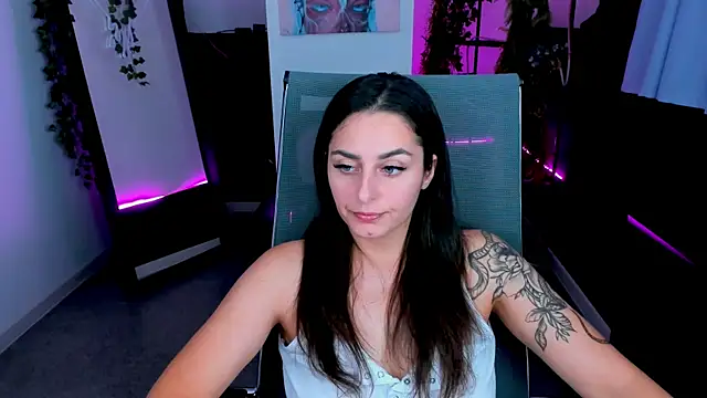 ValeriiMills online show from October 2025 02:28:02 PM