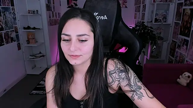 ValeriiMills online show from January 2026 02:44:02 PM