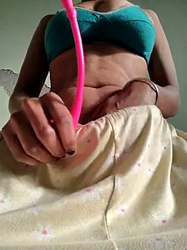 Snapshot of Desi_Bhabi_01 chatting on December 2025 03:33:01 AM Desi Bhabi 01 online show from December 2025 03:33:01 AM