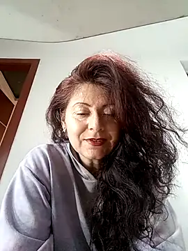 Snapshot of lunadicty chatting on November 2025 11:37:02 PM lunadicty online show from November 2025 11:37:02 PM