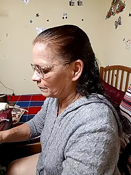 katrina perez online show from September 2025 08:34:01 PM