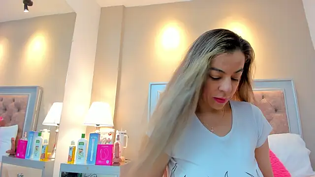 AlexaStorrm online show from November 2025 04:28:02 AM